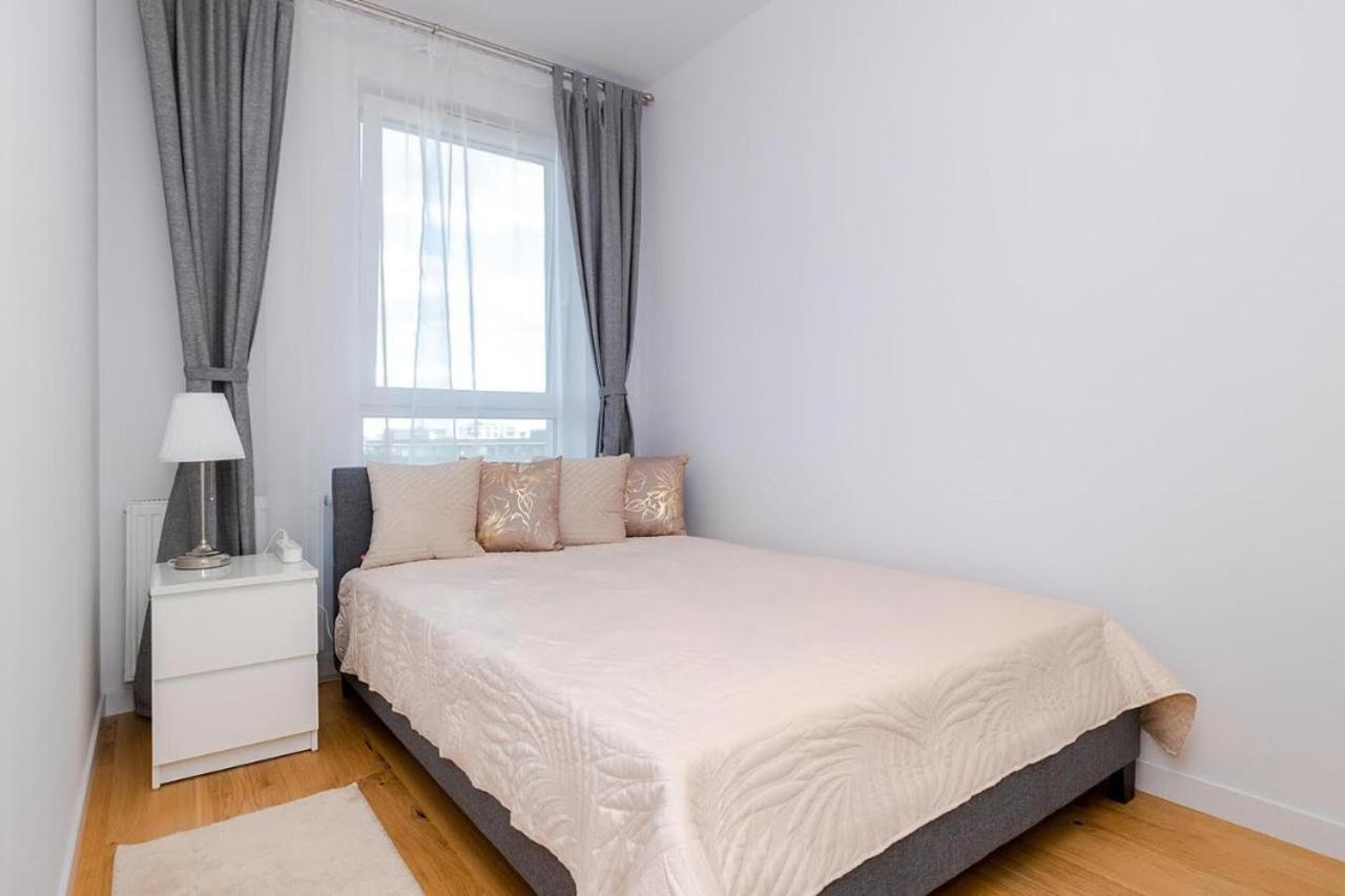 Apart D&K Free Parking Komputerowa 8 Apartman Varsó Kültér fotó