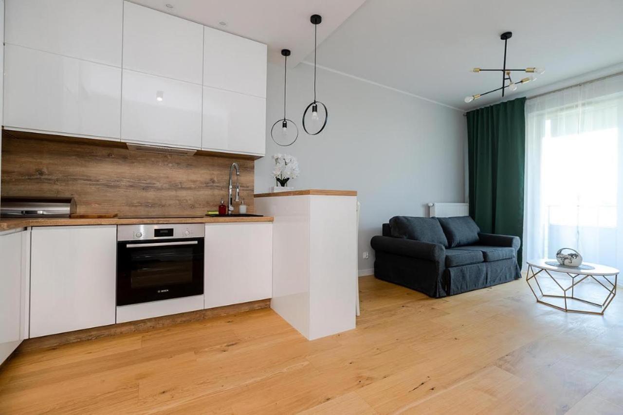 Apart D&K Free Parking Komputerowa 8 Apartman Varsó Kültér fotó