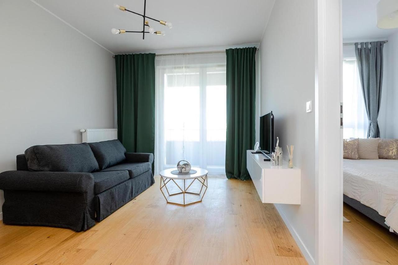 Apart D&K Free Parking Komputerowa 8 Apartman Varsó Kültér fotó