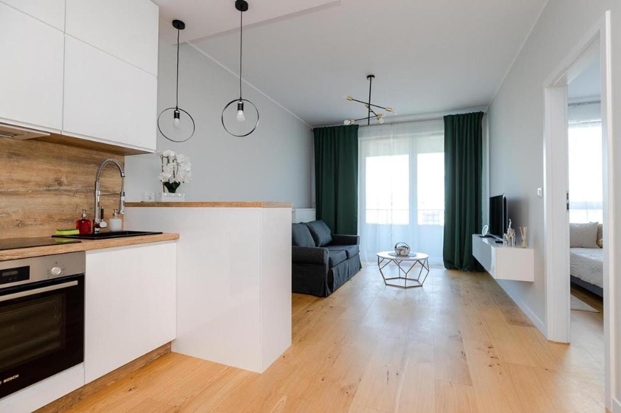 Apart D&K Free Parking Komputerowa 8 Apartman Varsó Kültér fotó